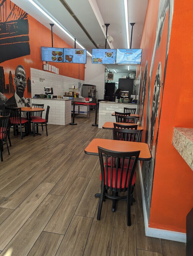 Plus de détails pour 39 W 14th St, New York, NY - Commerce de détail à louer