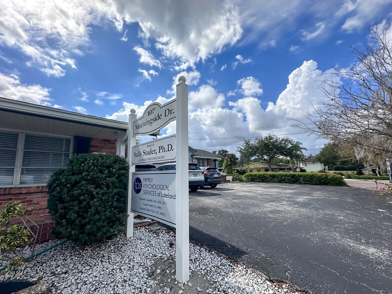 2000 S Florida Ave, Lakeland, FL à louer - Photo du bâtiment - Image 2 de 22