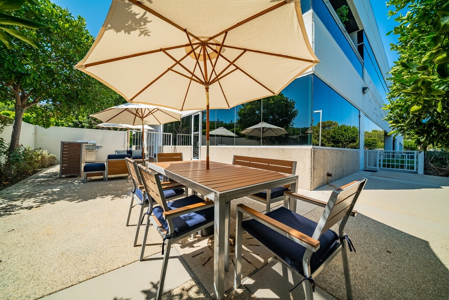 6B Liberty, Aliso Viejo, CA for sale - Building Photo - Image 3 of 37