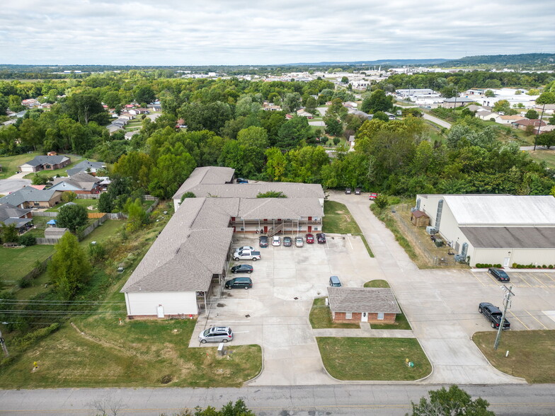 1032 S 40th St, Van Buren, AR à vendre - Photo du bâtiment - Image 1 de 1