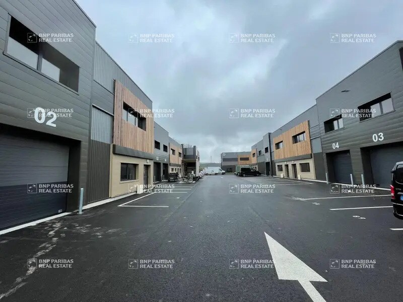 Industrial in Vertou for sale Building Photo- Image 1 of 10