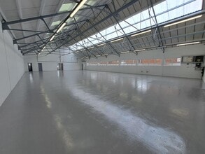 Tewin Rd, Welwyn Garden City for lease Interior Photo- Image 2 of 6