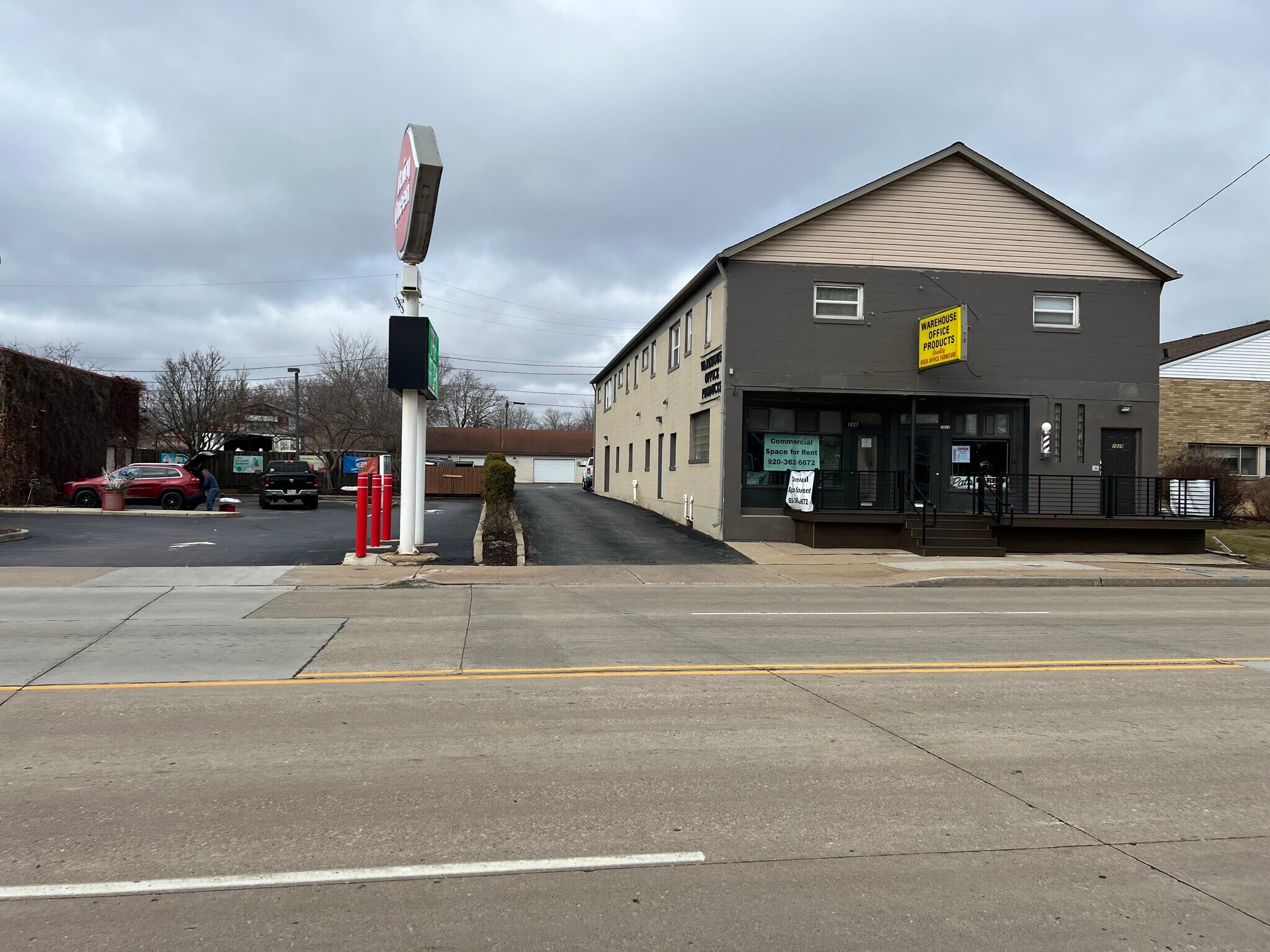 1825 N Richmond St, Appleton, WI for lease Primary Photo- Image 1 of 16