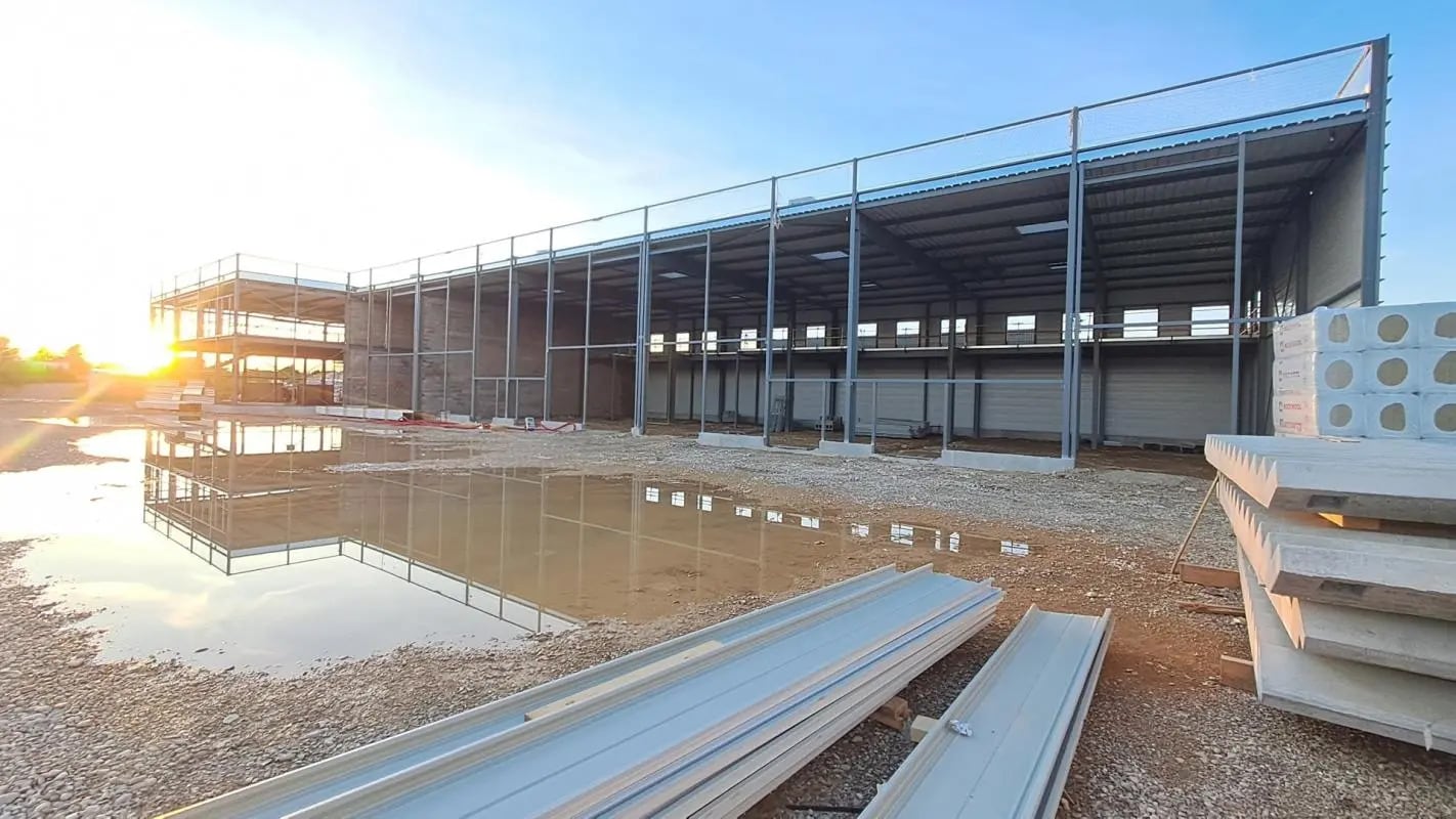 Flex in Rillieux-la-Pape for sale Construction Photo- Image 1 of 6