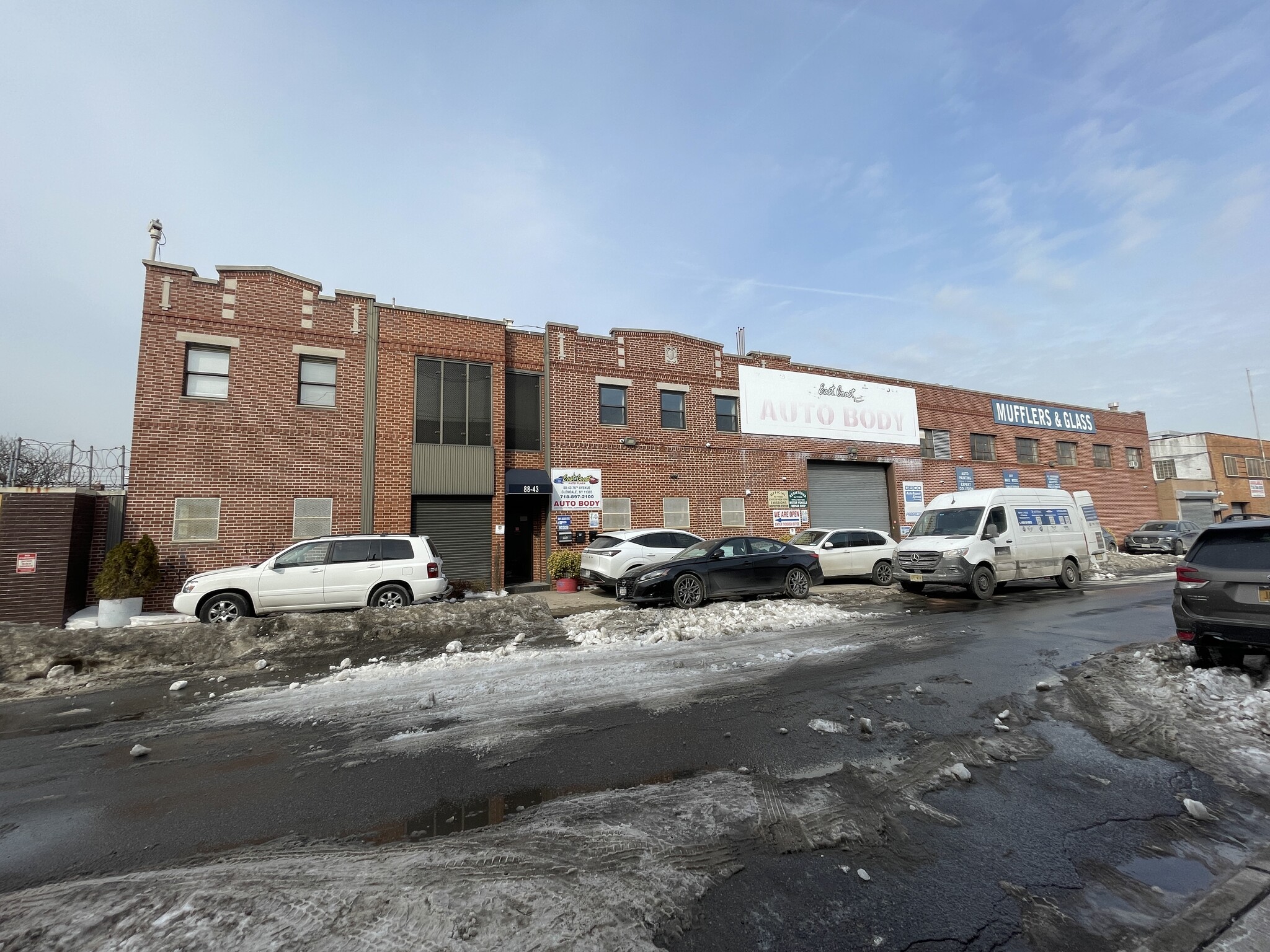 88-43 76th Ave, Glendale, NY for lease Primary Photo- Image 1 of 2
