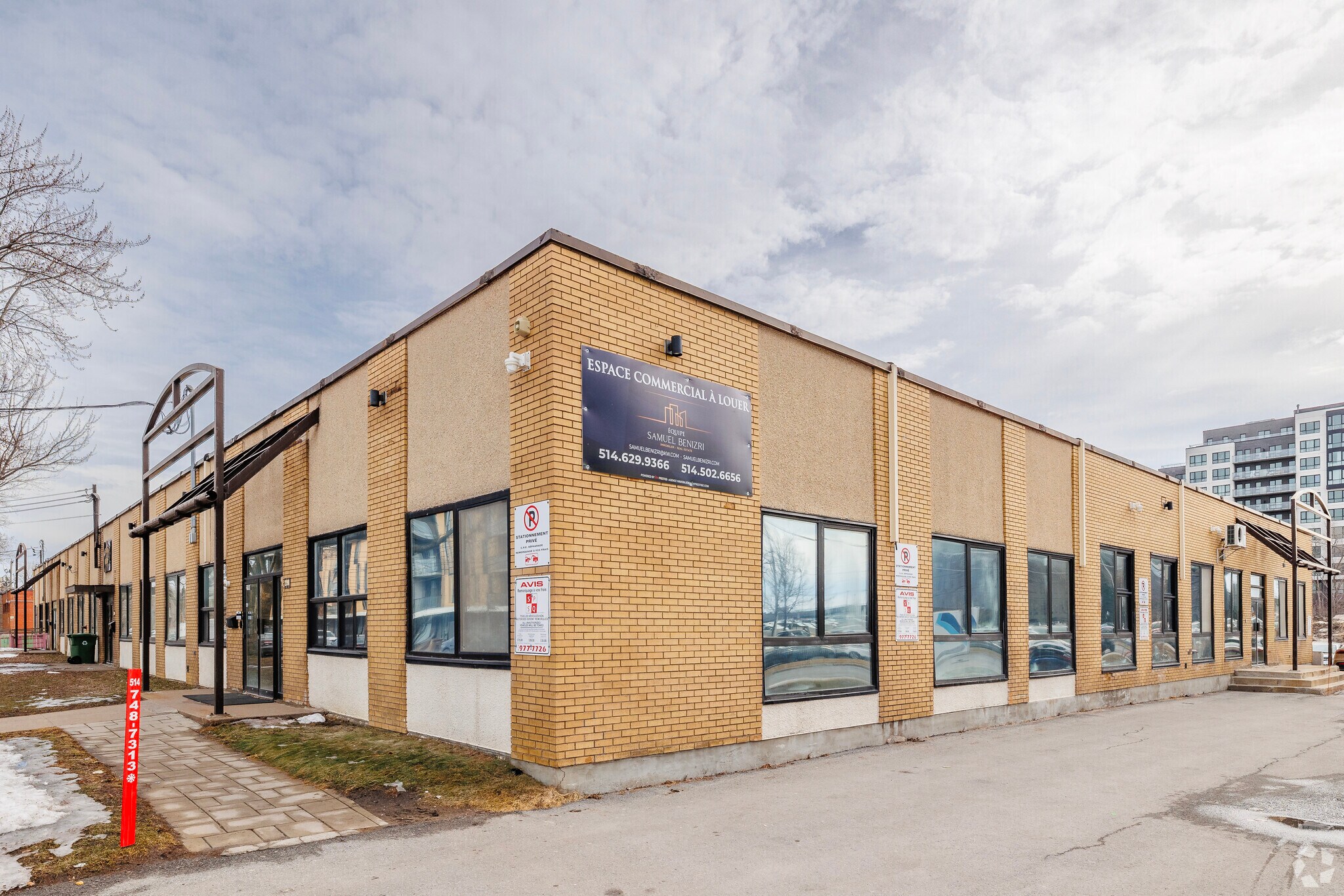 2160-2190 Rue Ward, Montréal, QC for lease Primary Photo- Image 1 of 5
