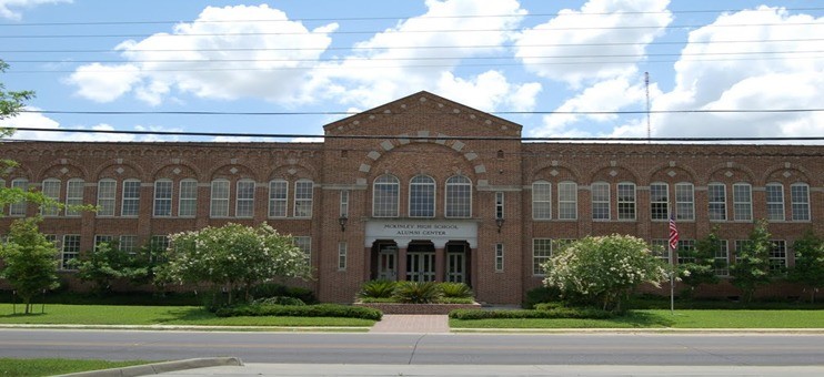 1520 Thomas H. Delpit Dr, Baton Rouge, LA à vendre - Photo du bâtiment - Image 1 de 1