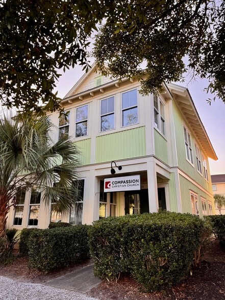 14 Palmetto Way, Bluffton, SC à vendre - Photo du bâtiment - Image 2 de 5