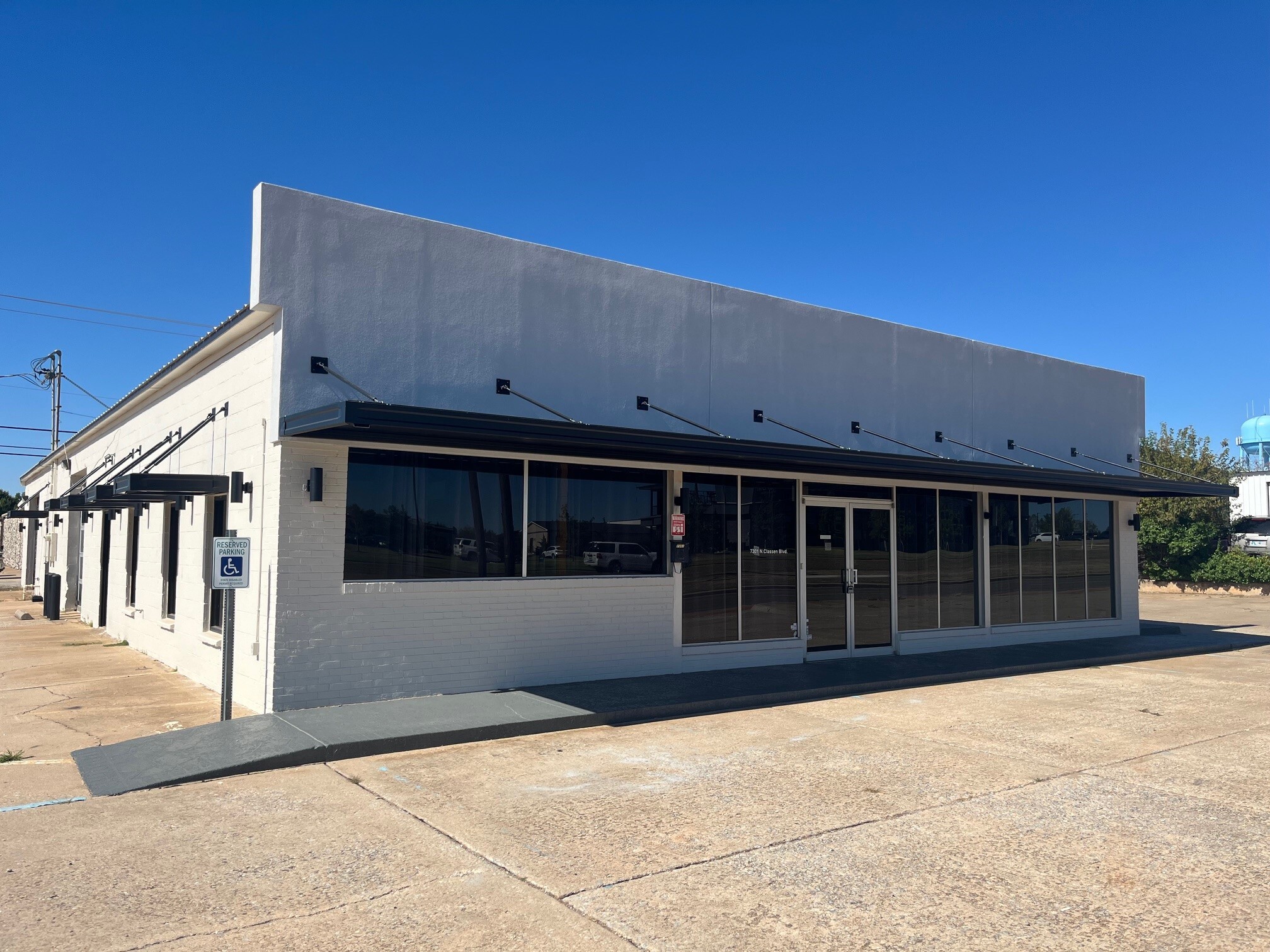 7301 N Classen Blvd, Oklahoma City, OK for lease Building Photo- Image 1 of 12