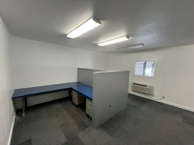 2929 Bryan St, Fort Worth, TX for lease - Building Photo - Image 2 of 4