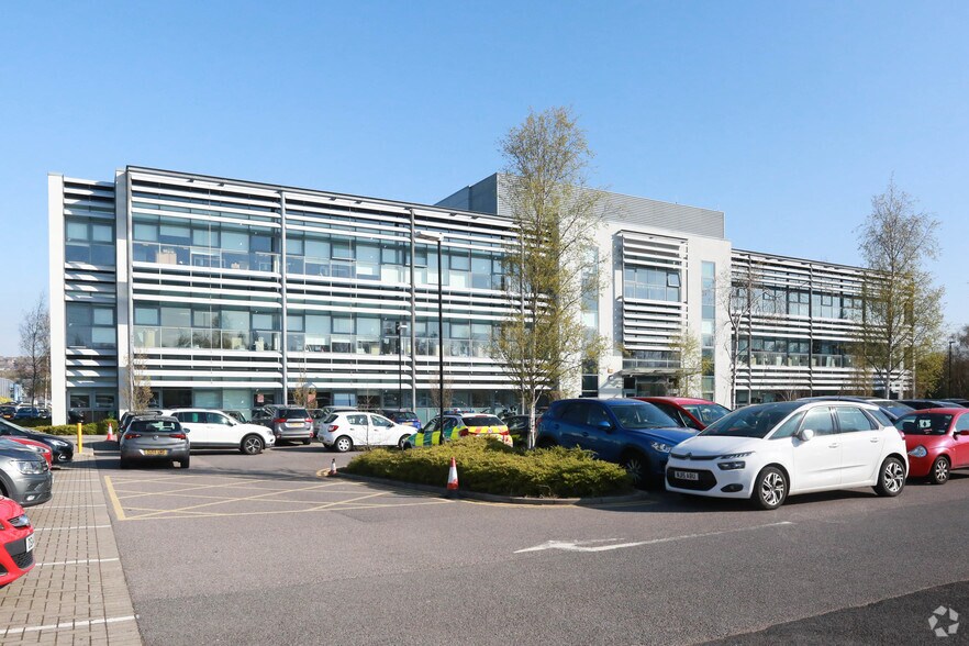 Goldcrest Way, Newcastle Upon Tyne à vendre - Photo du bâtiment - Image 2 de 4