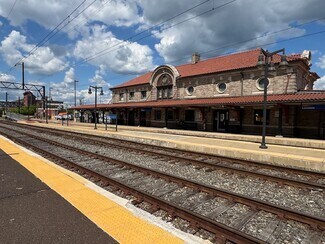 Plus de détails pour 151 Green St, Lansdale, PA - Industriel à vendre