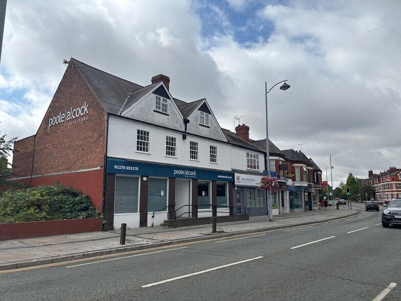 222-224 Nantwich Rd, Crewe à louer - Photo du bâtiment - Image 2 de 20