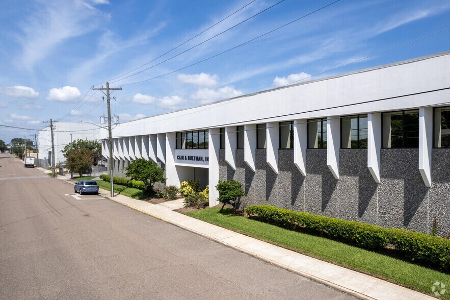 2145 Dennis St, Jacksonville, FL à louer - Photo principale - Image 2 de 15