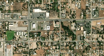 17157 Van Buren Blvd, Riverside, CA - Aérien Vue de la carte - Image1