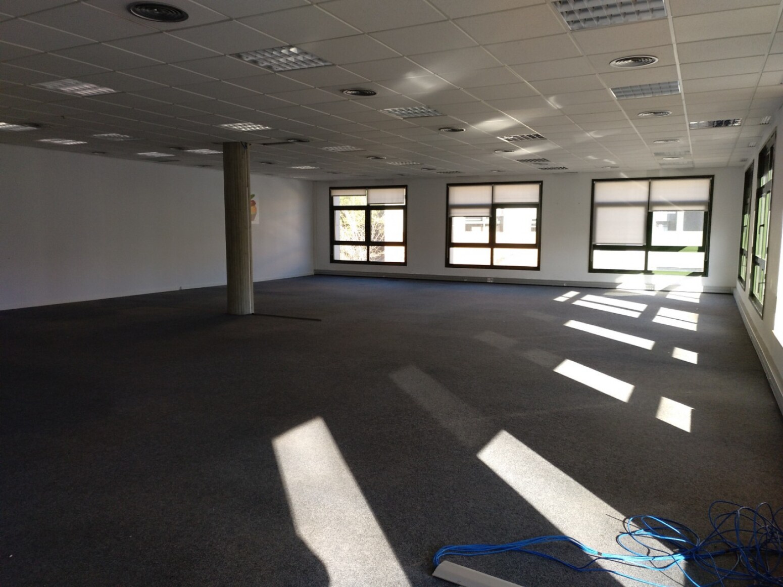 Office in Cerdanyola del Vallès, Barcelona for lease Interior Photo- Image 1 of 7