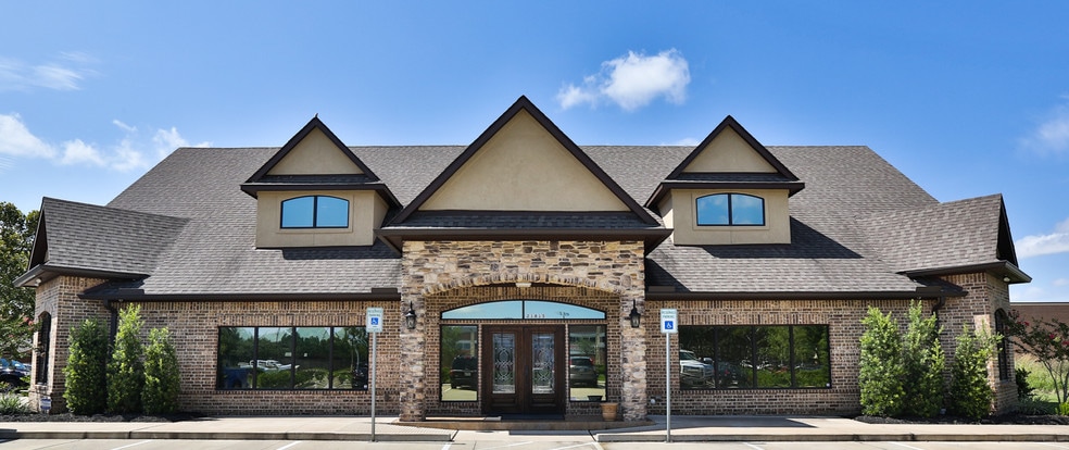 21815 Oak Park Trails Dr, Katy, TX for sale - Building Photo - Image 1 of 29