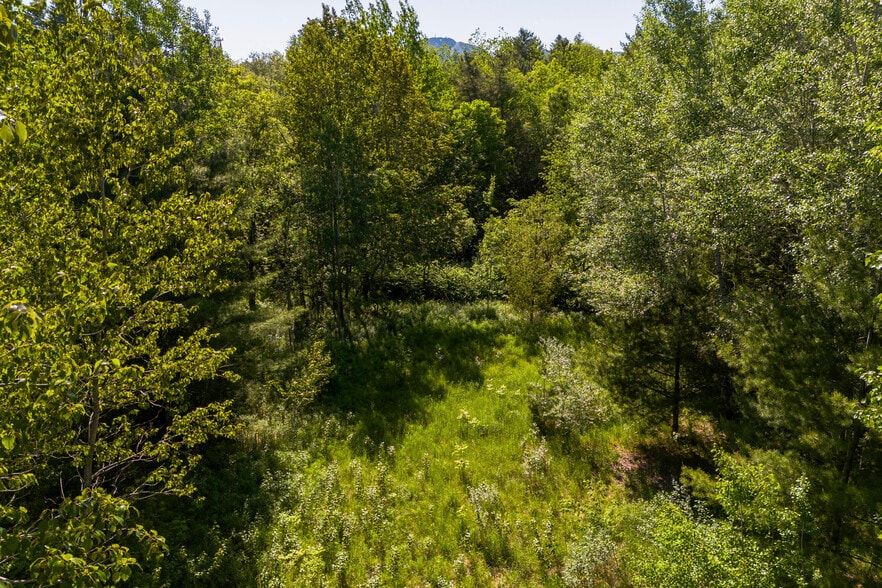 Ch Du Parc, Orford, QC à vendre - Photo du bâtiment - Image 2 de 9