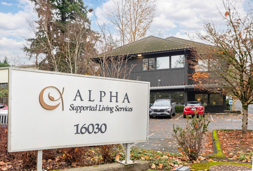 16030 Juanita Woodinville Way NE, Bothell, WA for sale - Building Photo - Image 3 of 9