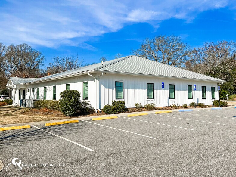 219 W Boggs St, Lexington, GA à louer - Photo du bâtiment - Image 2 de 24