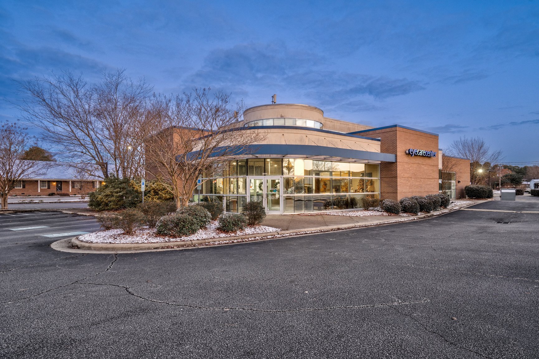 3044 Sunset Ave, Rocky Mount, NC à vendre Photo principale- Image 1 de 64