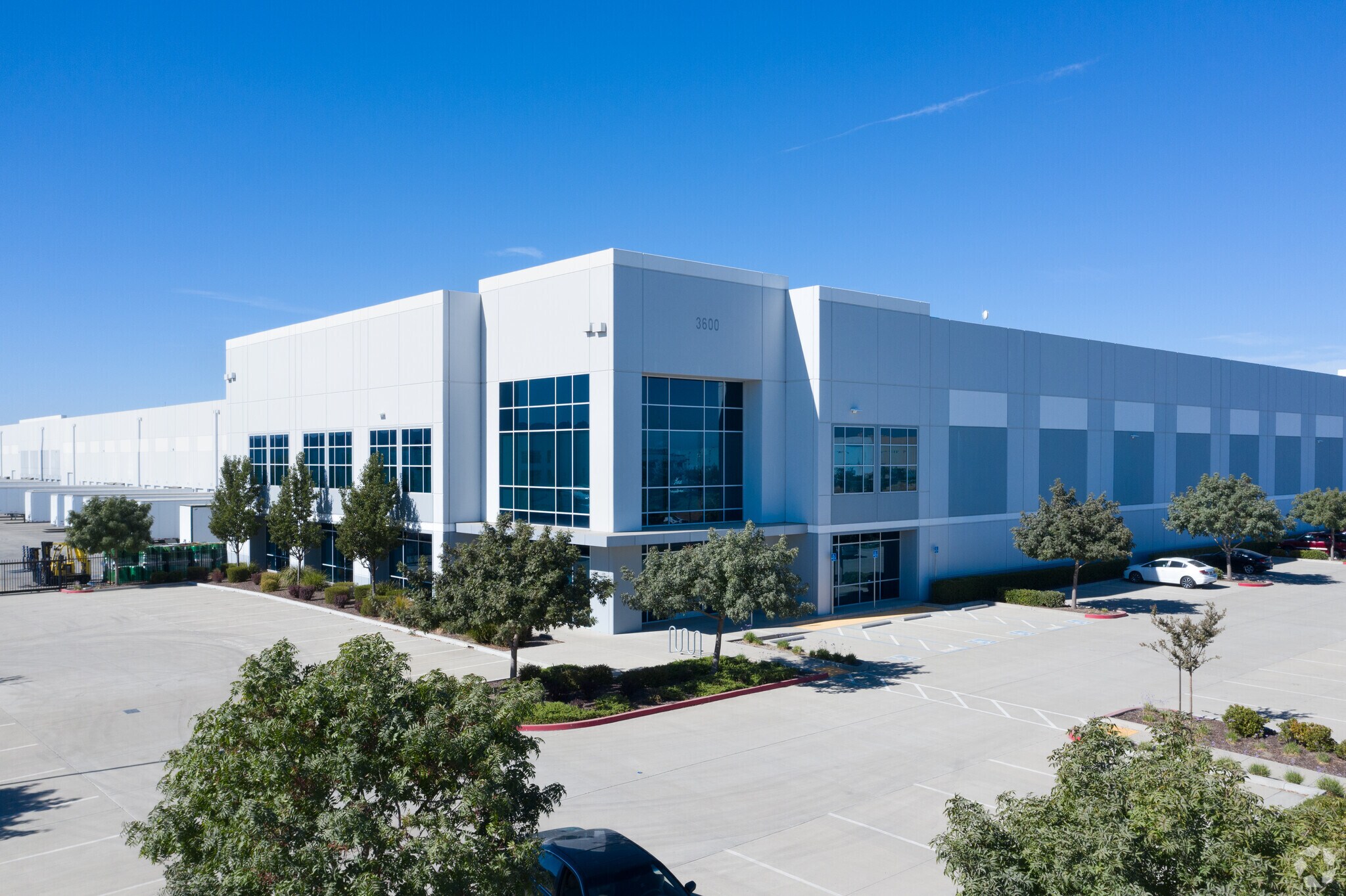 3600 Massie Ct, West Sacramento, CA for lease Building Photo- Image 1 of 10