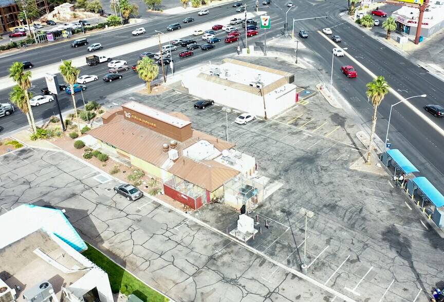4870 Boulder Hwy, Las Vegas, NV à louer - Aérien - Image 3 de 3