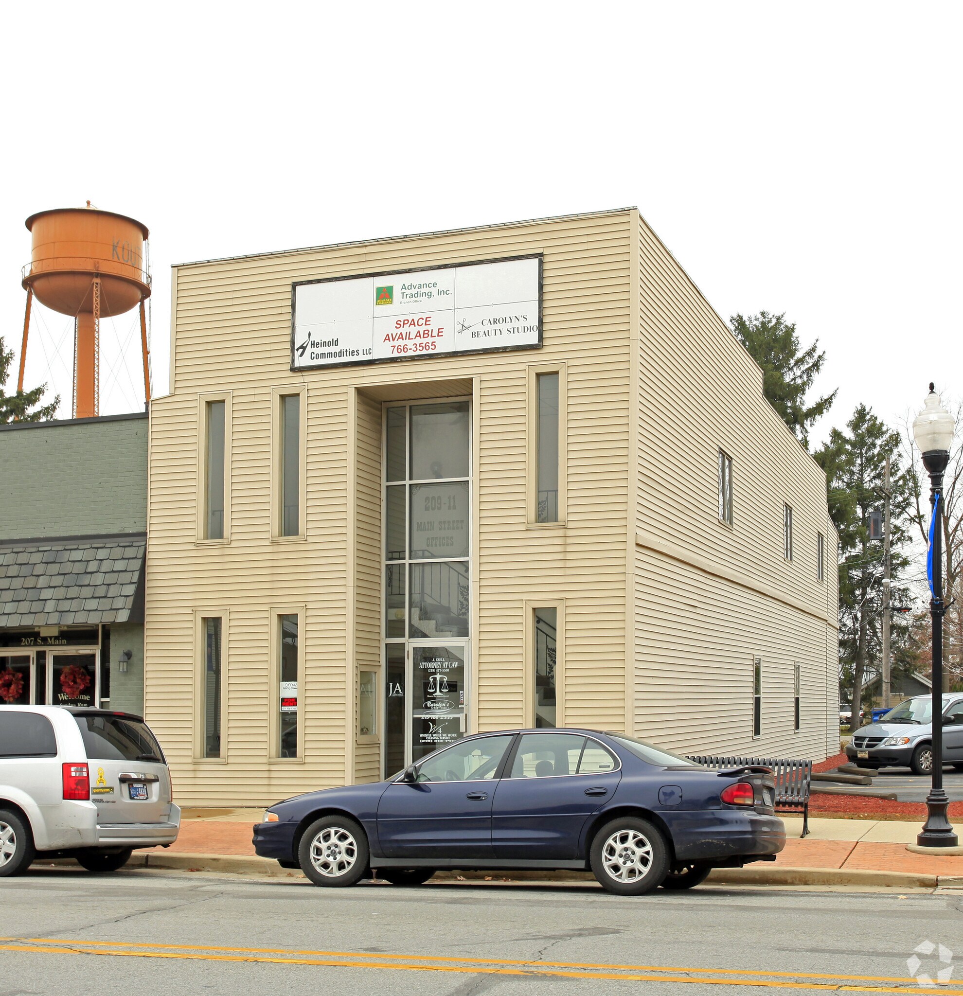 209-211 S Main St, Kouts, IN à louer Photo principale- Image 1 de 5