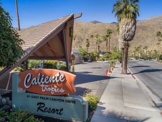 Plus de détails pour 411 E Palm Canyon Dr, Palm Springs, CA - Services hôteliers à vendre