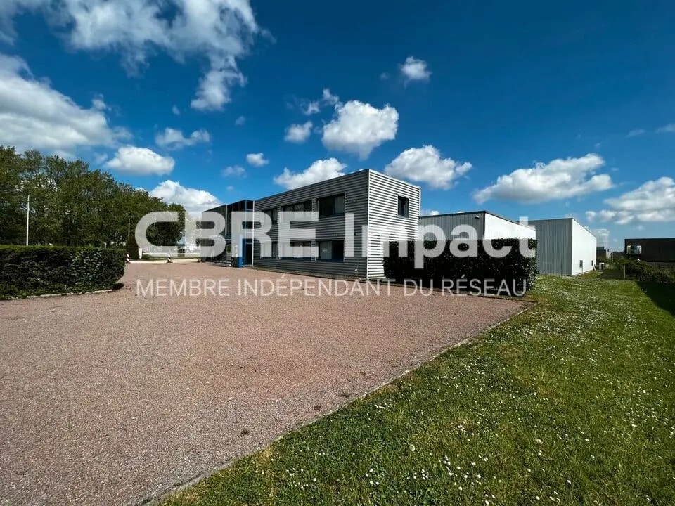 Flex in Longvic for lease Building Photo- Image 1 of 12