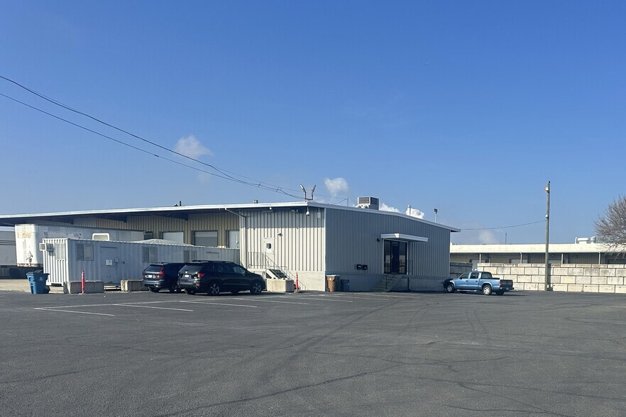 3872 Sprig Dr, Benicia, CA à louer - Photo du bâtiment - Image 3 de 4