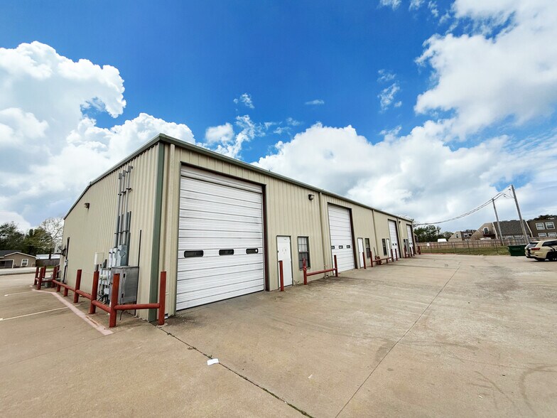 395 W K Pl, Jenks, OK à louer - Photo du bâtiment - Image 2 de 2