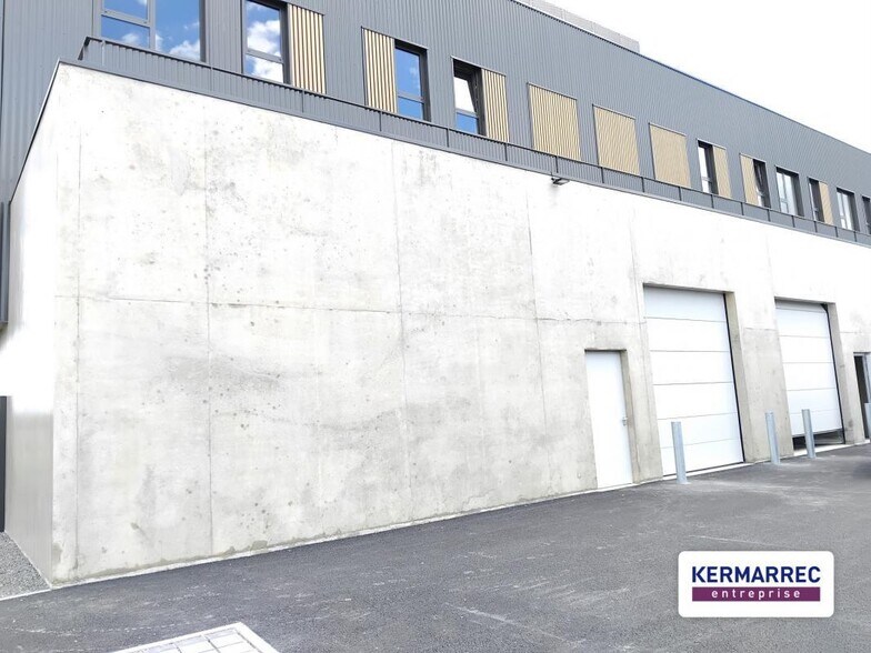 Flex in La Chapelle-des-Fougeretz for lease - Building Photo - Image 3 of 3