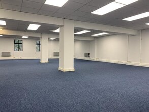 7 Kings Rd, Southsea for lease Interior Photo- Image 1 of 5