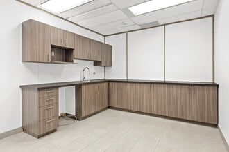 112 Kent St, Ottawa, ON for lease Interior Photo- Image 2 of 8