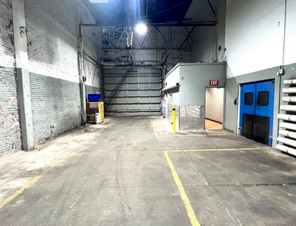 1821 Washington Ave, Philadelphia, PA for lease - Interior Photo - Image 3 of 8