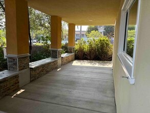 1441 Superior Ave, Newport Beach, CA à louer Photo intérieure- Image 2 de 16