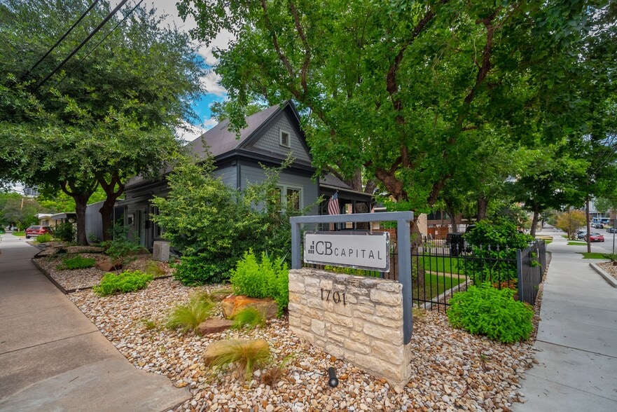 1701 Nueces St, Austin, TX à vendre - Photo du bâtiment - Image 3 de 8
