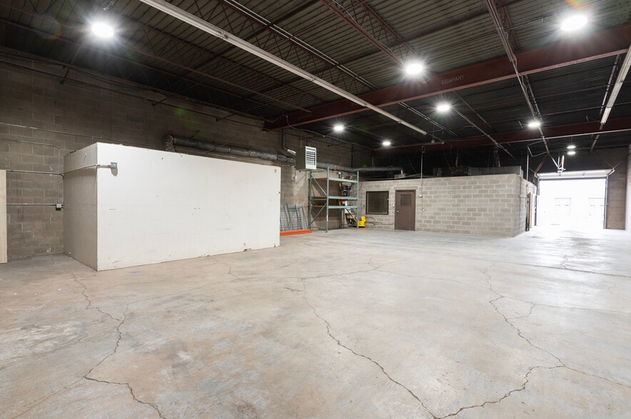 2505-2595 W 8th Ave, Denver, CO for lease - Building Photo - Image 3 of 16