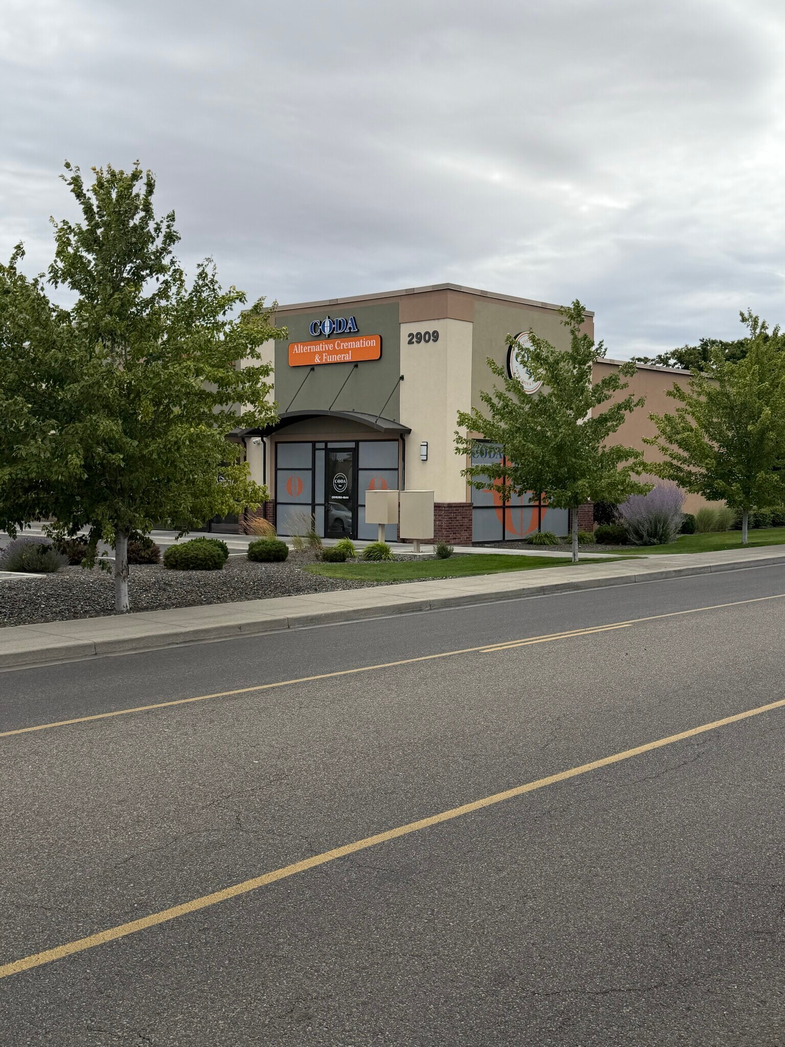 2909 S Quillan St, Kennewick, WA for lease Building Photo- Image 1 of 12