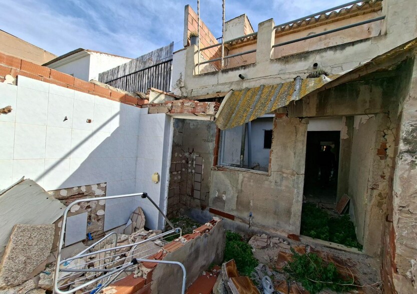 Terrain dans Aspe, Alicante à vendre - Photo du bâtiment - Image 2 de 2