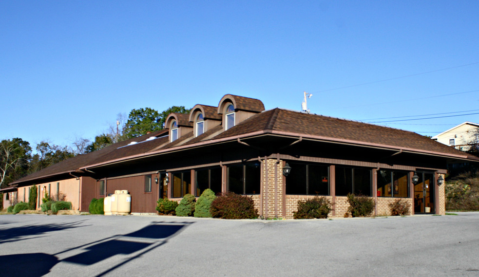 11406 Martinsburg Rd, Hedgesville, WV à vendre - Photo du bâtiment - Image 1 de 1