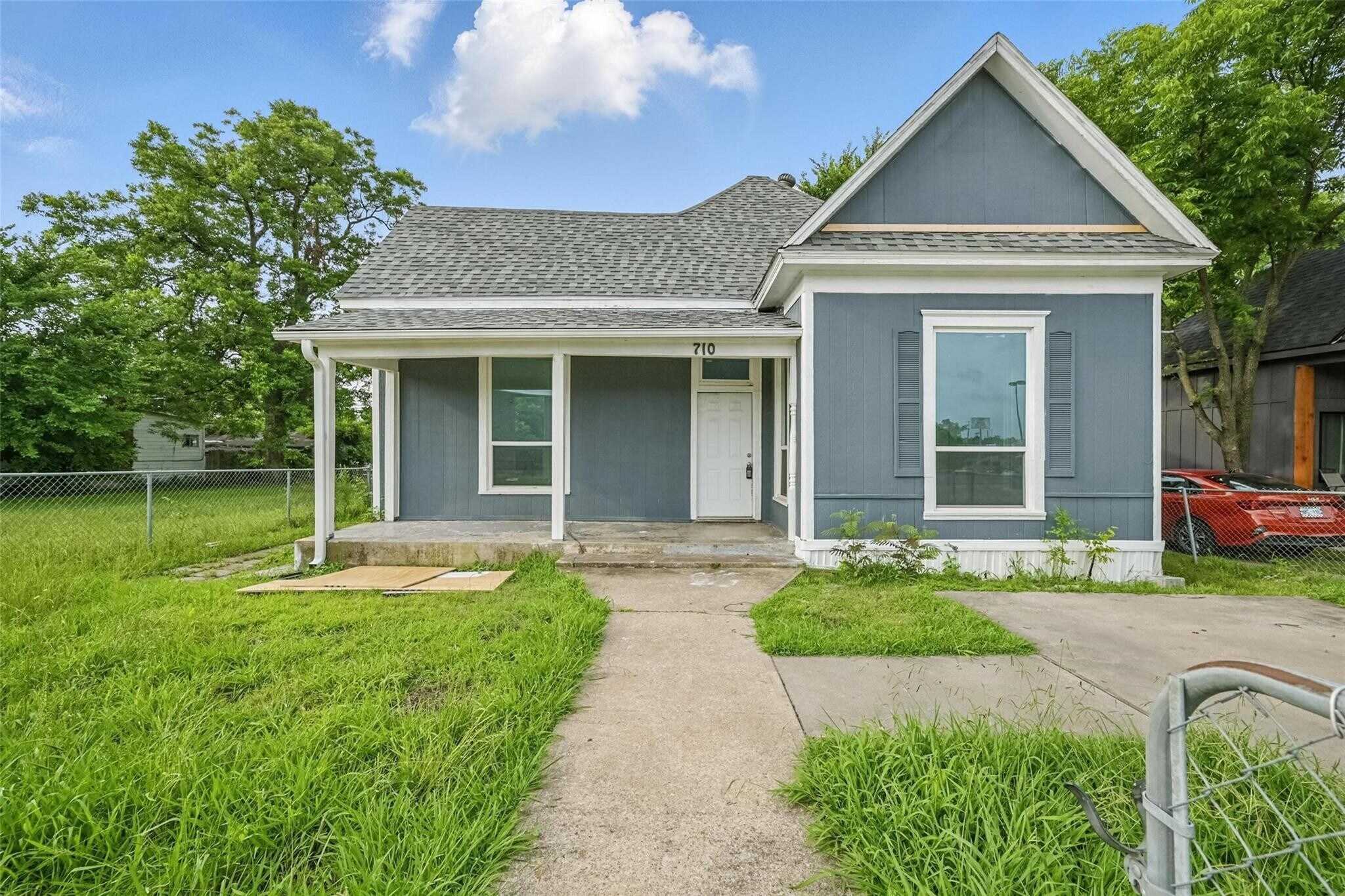 710 W Owing St, Denison, TX à vendre Photo principale- Image 1 de 2