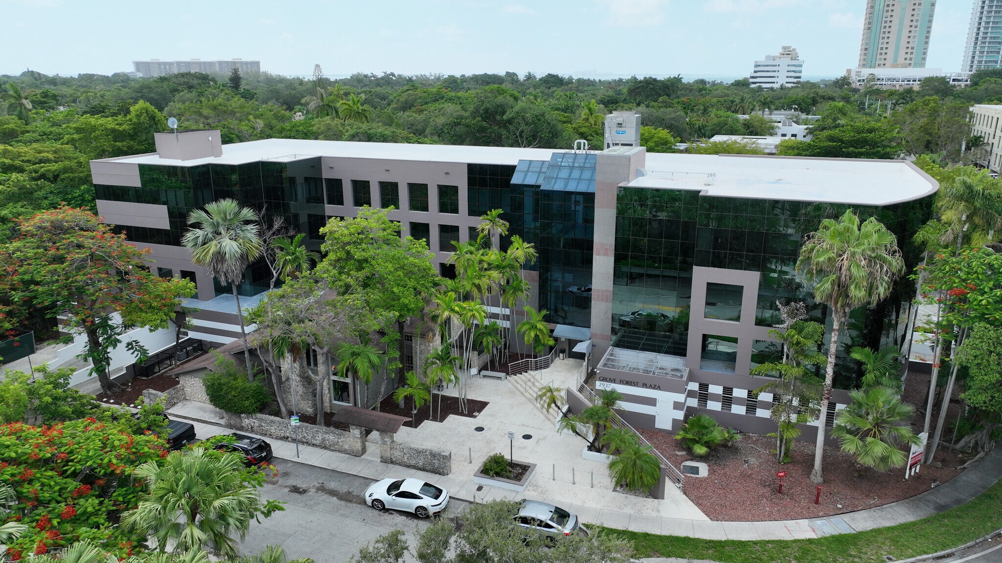 2937 SW 27th Ave, Coconut Grove, FL à louer Photo du bâtiment- Image 1 de 6