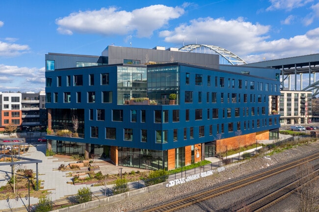 Plus de détails pour 1895 NW Front Ave, Portland, OR - Bureau à louer