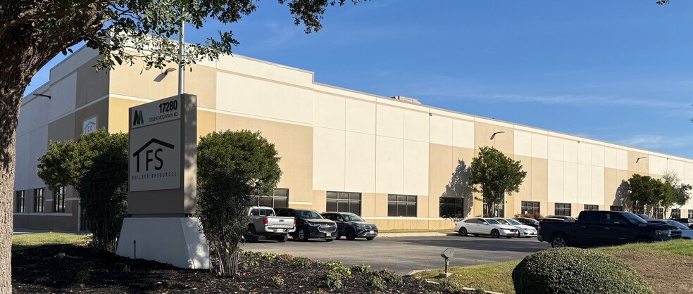 17280 Green Mountain Rd, San Antonio, TX à louer - Photo du bâtiment - Image 1 de 1