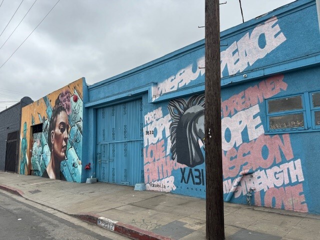 3520-3522 Union Pacific Ave, Los Angeles, CA for sale - Primary Photo - Image 1 of 4