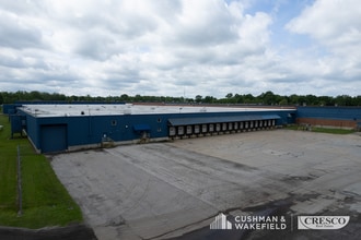 6800 Center Rd, Ashtabula, OH for lease Building Photo- Image 2 of 8