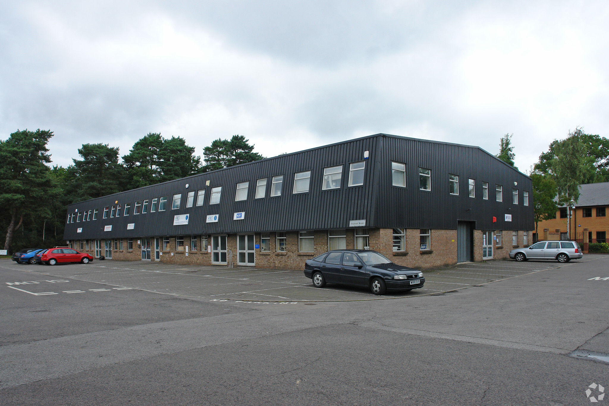 Calleva Park, Aldermaston for lease Primary Photo- Image 1 of 2