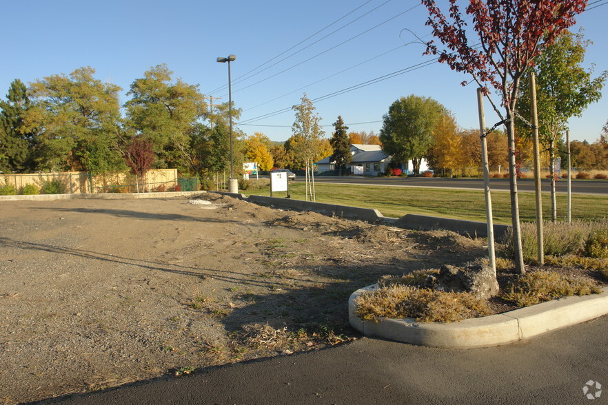 3223 E 57th Ave, Spokane, WA for sale - Building Photo - Image 2 of 3